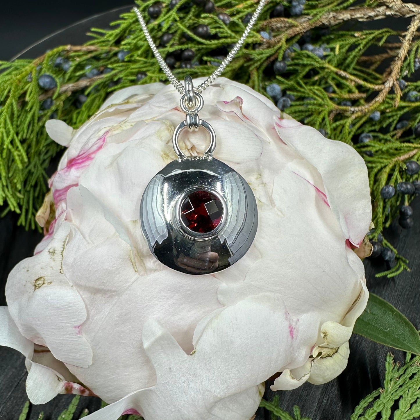 H14 • Sterling & Garnet