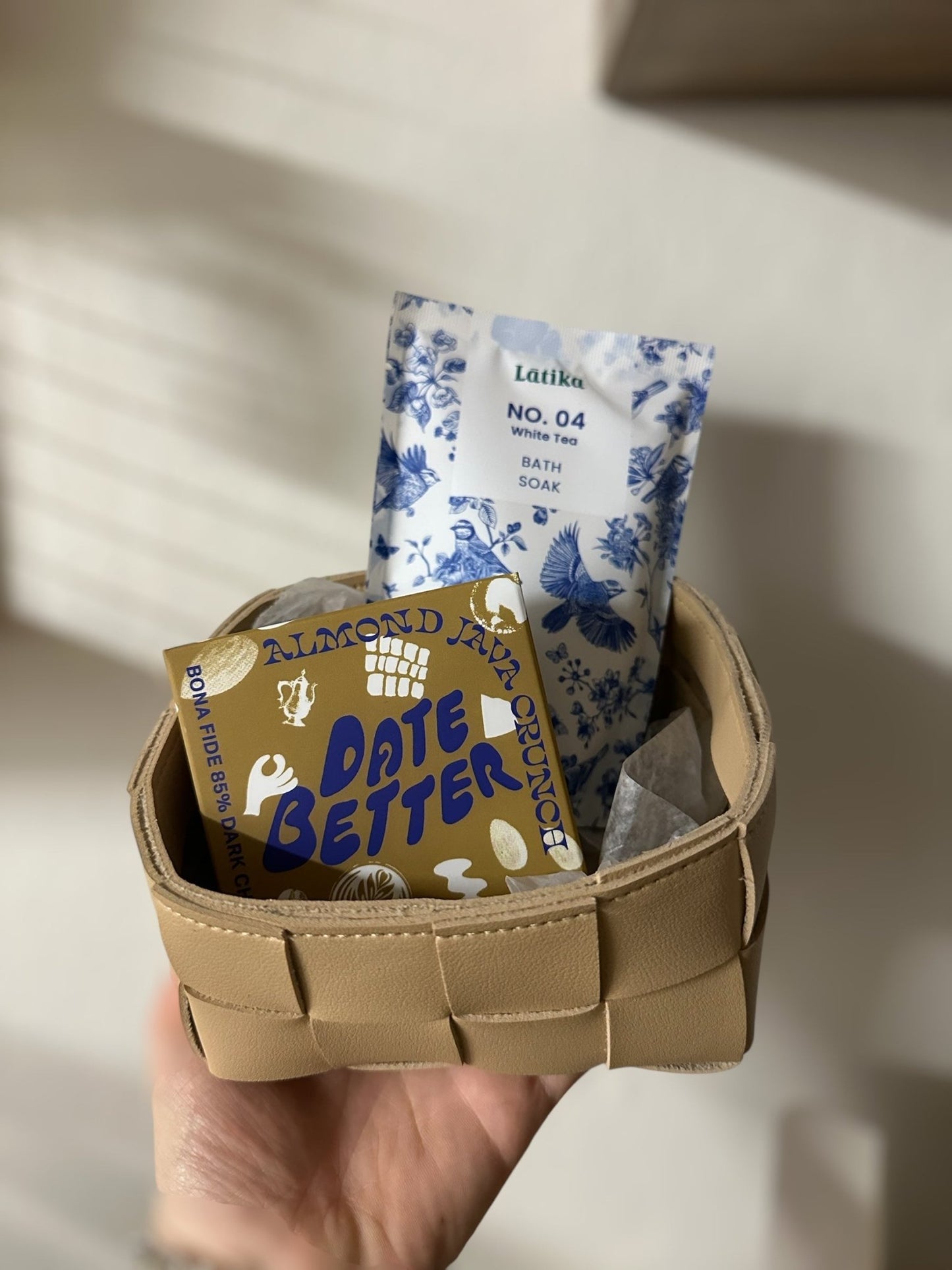 JUST GIVE ME 5 MINUTES! - The Petal Parcel